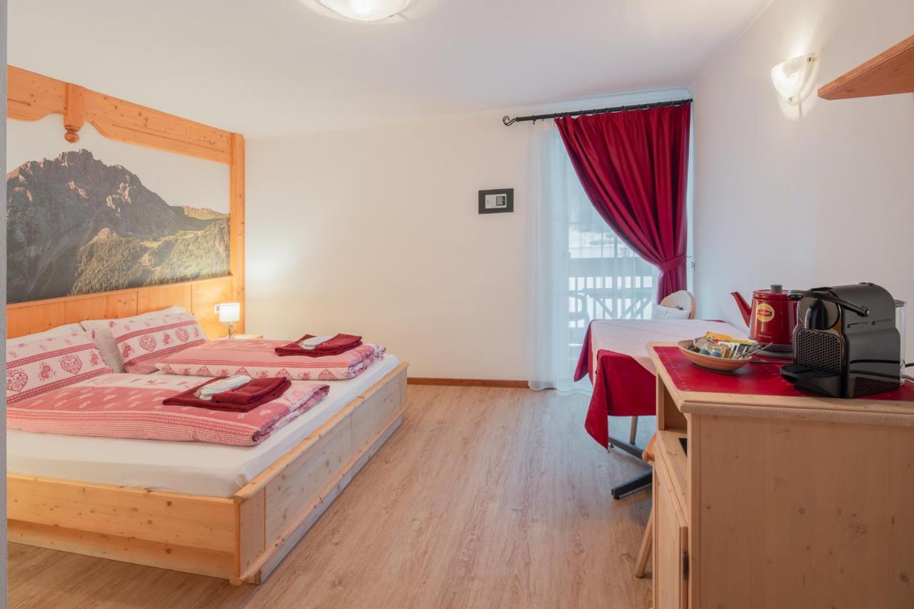 B&B Cesa Ciasates Canazei Extérieur photo